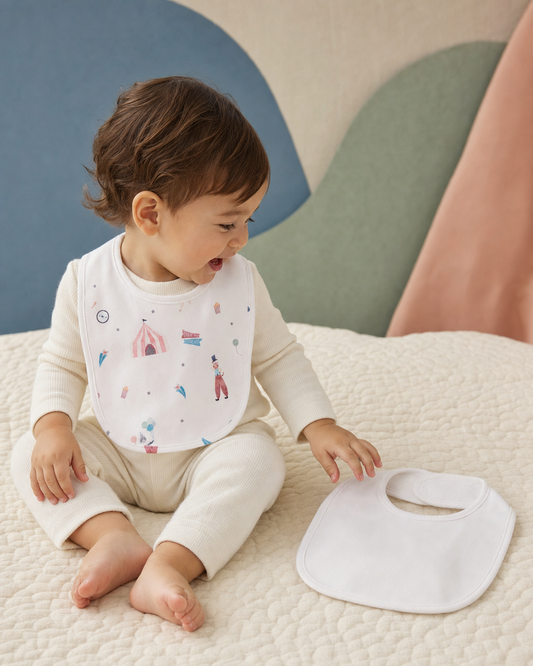 Magnetic Circus Bib